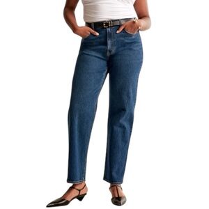 Abercrombie & Fitch High Rise Vintage Straight Jean size 28/6 R in Dark Blue